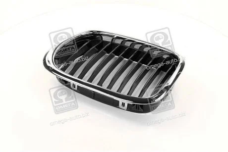 Решітка в капоті лів. BMW 5 E39 TEMPEST 014 0089 991