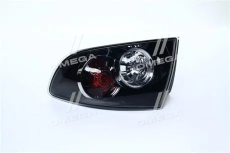 Ліхтар задній правий зовнішній Mazda 3 BK (06-) седан TYC 11-B101-01-2B