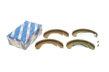 Колодки тормозные (задние) Opel Corsa/Kadett -94 (барабанные) (200x28) BOSCH 0 986 487 213