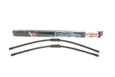 Щітки склоочисника (800/700мм) Renault Scenic 16-/Citroen C4 12- BOSCH 3 397 007 865
