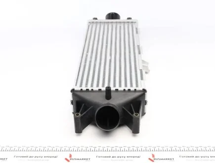 Радіатор інтеркулера Iveco Daily III/IV 2.3D-3.0D 99- NRF 30879