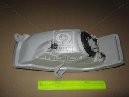 Фара противотуманная правая Toyota Camry USA (05-) TYC 19-5763-00-1A