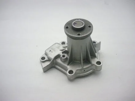 Насос водяной DAIHATSU (пр-во) GMB GWD-32A