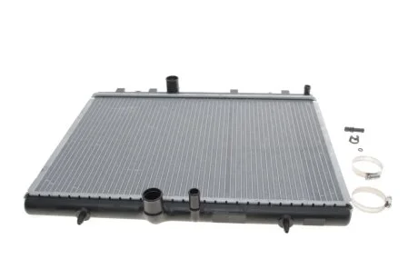 Радіатор охолодження Citroen C4/C5/Xsara/Peugeot 307/407 2.0 16v/HDI 00- NRF 50438