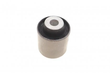 Сайлентблок важеля (заднього/спереду/всередині) BMW X5 (E70/F15/F85)/ X6 (E71/E72/F16/F86) 07- MEYLE 314 711 0005