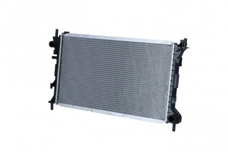 Радіатор охолодження двигуна NRF 58375
