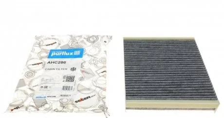 Фільтр салону Chevrolet Aveo (T300) 11-/ Opel Astra J 09- (вугільний) Purflux AHC286