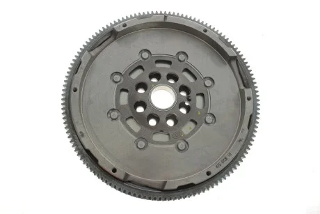 Демпфер зчеплення Audi A3/TT/Seat Leon/Skoda Octavia III/VW Jetta 1.8 12- LuK 415 0726 10