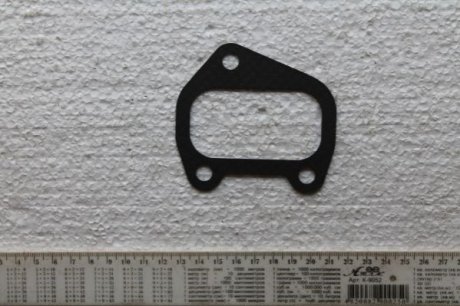 Прокладка колектора з листового металу в комбінації з паронитом AJUSA 13047500 (фото 1)