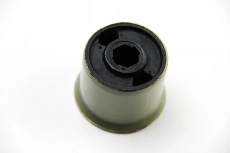 Сайлентблок переднього важеля Caddy 04- задній (вставка) Metalcaucho 04691