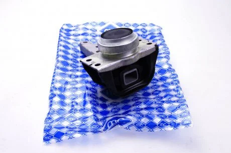 Опора двигателя Peugeot 308/Citroen C4 2.0HDI (07-) Metalcaucho 04763