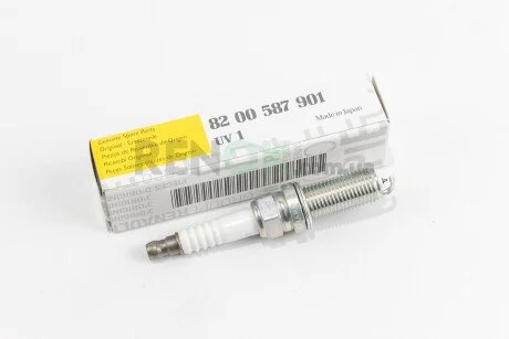 Свічка запалювання Clio III/IV 1.2 16V 05- RENAULT 8200587901