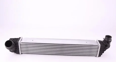 Радіатор інтеркулера Renault Scenic III 1.6 dCi 11- NRF 30967