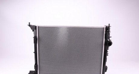 Радиатор охлаждения Renault Scenic 1.5 dCi 16- NRF 59273 (фото 1)