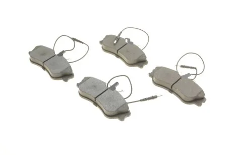 Колодки гальмівні (передні) Citroen Berlingo/Peugeot Partner 96- (Lucas) (з датчиками) SOLGY 209067