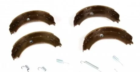 Колодки ручника MB Sprinter 408-416 (з пружинками) SOLGY 209036