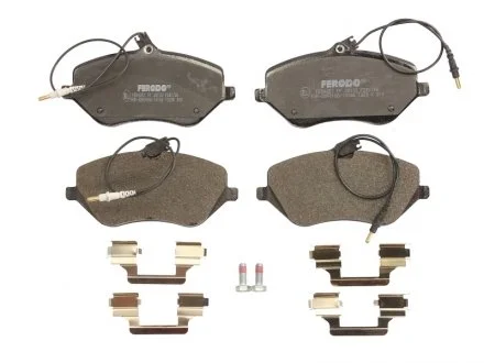 Комплект гальмівних колодок передн (з гвинтами гальмівного супорта), CITROEN C5 III, C6 PEUGEOT 407, 607 1.6-3.0 02.00- FERODO FDB1726