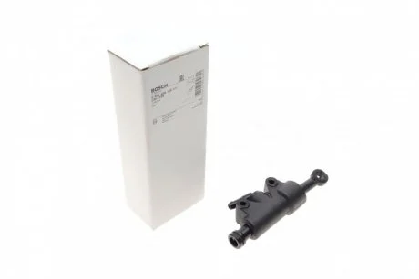 Циліндр зчеплення (головний) Citroen C8 02-/Jumpy/Fiat Scudo/Ulysse/Peugeot Expert 99-06/806/807 02- BOSCH 0 986 486 155