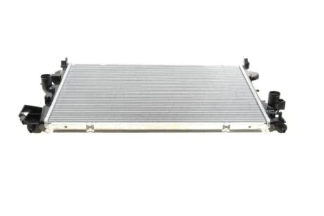 Радіатор охолодження Fiat Croma 1.9D 05-/Opel Signum/Vectra C 1.9CDTi 04-08 NRF 58204