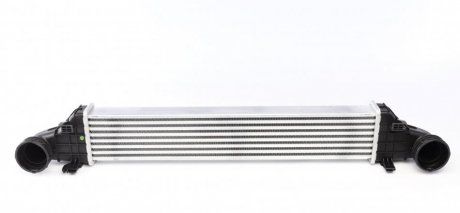 Радиатор интеркулера MB E-class (W211) 02-09 NRF 30509