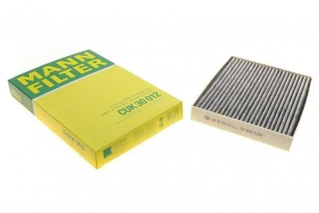 Фільтр салону MB Sprinter (907,910) 18-/Vito (W447) 14-/EQV (W447) 20- (вугільний) MANN CUK30012