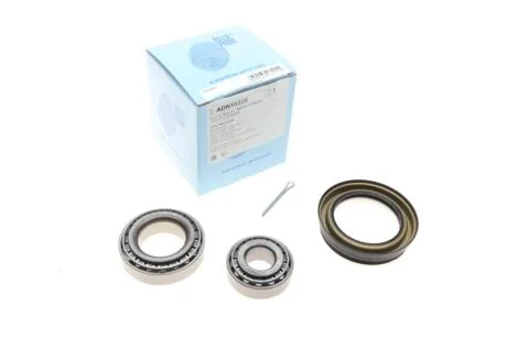 Підшипник маточини (передньої) Nissan Pick Up 85- BLUE PRINT ADN18225