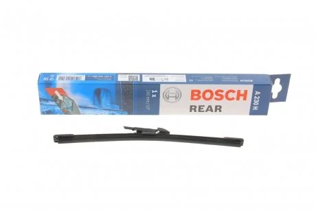 Щітка склоочисника (задня) (240mm) MB A-class (W176) 12-18 BOSCH 3397006864