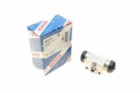 Цилиндр тормозной (задний) Land Rover Freelander 00-06 BOSCH F026009955