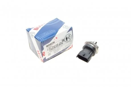 Датчик давления топлива Ford Transit Connect 1.0/1.6 EcoBoost 13- BOSCH 0261545038