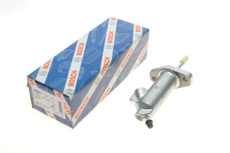 Циліндр зчеплення (робочий) BMW 3 (E21/E30) 75-94/5 (E12/E28) 72-87/6 (E24) 76-89/Z1 88-91 BOSCH 0986486500