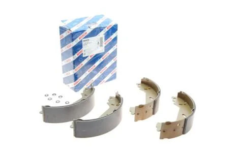 Колодки гальмівні (задні) Fiat Scudo 96- (барабанні) (255x61) BOSCH 0986487835