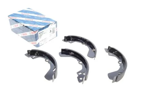 Колодки гальмівні (задні) Daihatsu Charade 88-92/Suzuki Liana/Swift 89-(барабанні) (200x32) BOSCH 0986487436