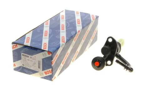 Циліндр зчеплення (головний) Audi A4/A6 94-05/Skoda SuperB 01-08/VW Passat B5 96-05 BOSCH 0986486054