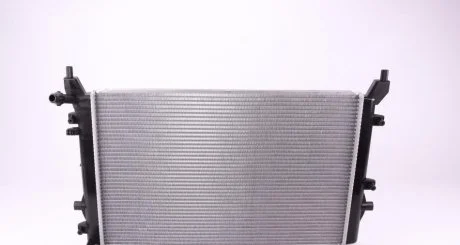 Радіатор охолодження VW Caddy III/IV 10- NRF 53884