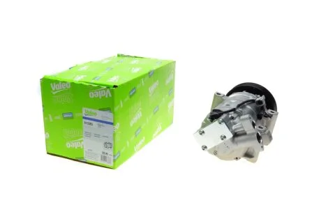 Компресор кондиціонера Renault Clio IV 1.2 TCe/1.5 dCi 12- Valeo 813383