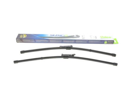 Щітки склоочисника (550/550мм) Audi A6 04-11 (безкаркасні) Valeo 574464