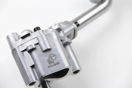 Масляний насос PASSAT/A80/A100 1.3-1.8i 75-96 BGA LP0404