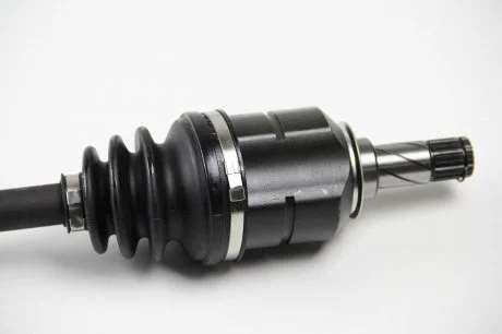 Піввісь Combo 1.3/1.7DI/DTI 01- Пр. (+ABS 29z) BGA DS9500RA