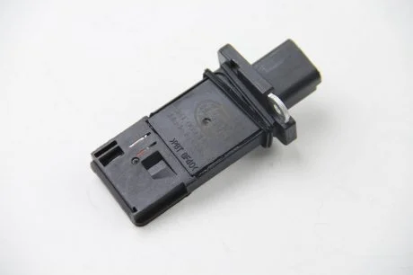 Вимірювач маси повітря HELLA 8ET 009 142-581