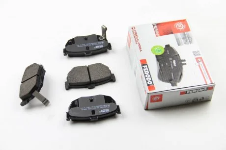 Комплект гальмівних колодок з 4 шт. дисків FERODO FDB638