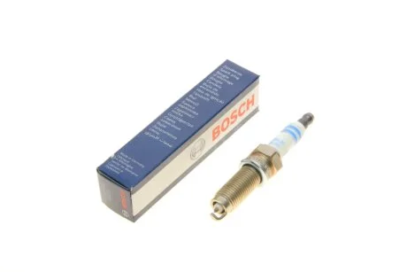 Свічка запалювання Honda Accord/Civic/CR-V/HR-V 08- BOSCH 0 242 135 559