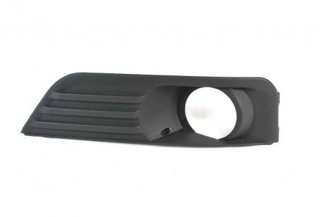 Решітка бампера передн Прав (з отвором для галогенних фар) FORD FOCUS II 07.04-02.08 BLIC 6502-07-2533996P