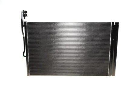 Радіатор кондиціонера (з осушувачем) VW Touareg 3.0-4.2/TDI/TSI/FSI 10-18 NRF 350324