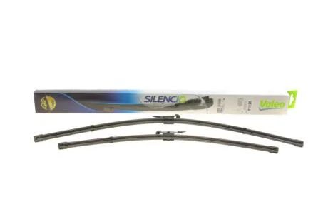 Щітки склоочисника (700/530мм) MB GL-class/M-class (W164/W166) 05-12 Aerotwin (безкаркасна) Valeo 574327