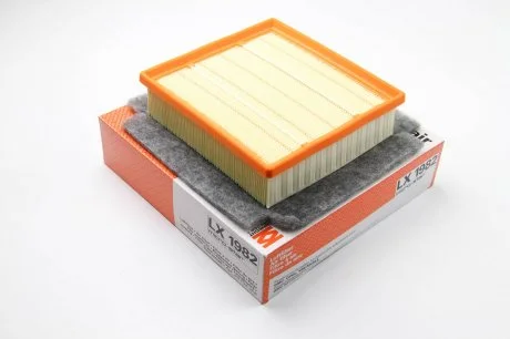 Фільтр повітряний Opel Corsa D 1.3/1.7CDTI MAHLE MAHLE / KNECHT LX 1982