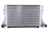 Радіатор інтеркулера NISSENS 96420 (фото 1)