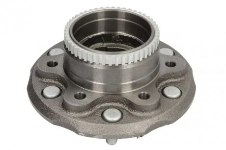 Маточина колеса передн NISSAN NAVARA, PICK UP 2.4/2.5D 02.02- BTA H51016BTA