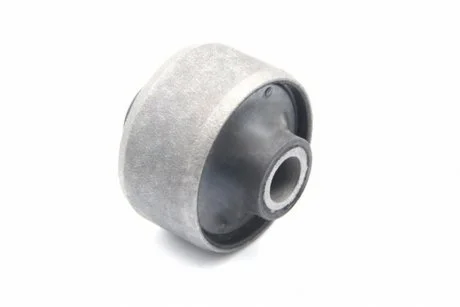 -TEKNOROT DAEWOO С/блок рычага перед перед Nubira 97- KAUTEK DW-BS001