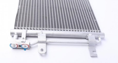 Радиатор кондиционера VW T4 1.9-2.5 TDI 90-03 MAHLE / KNECHT AC 231 000S
