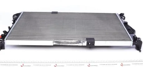 Радіатор охолодження Renault Trafic/Opel Vivaro 2.0CDTI 06- MAHLE / KNECHT CR 1591 000S